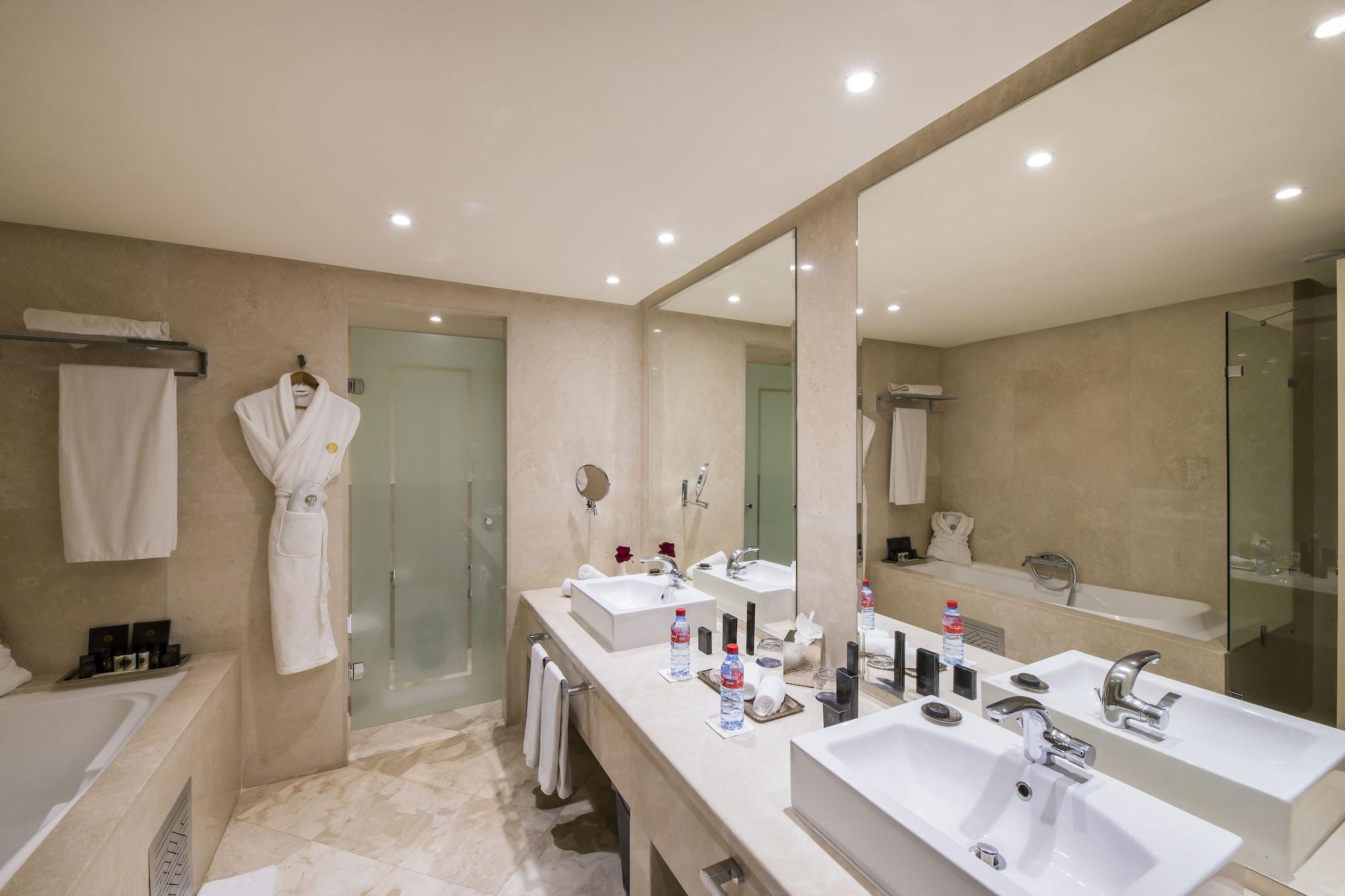 Mogador Marina Hotel Казабланка Екстериор снимка