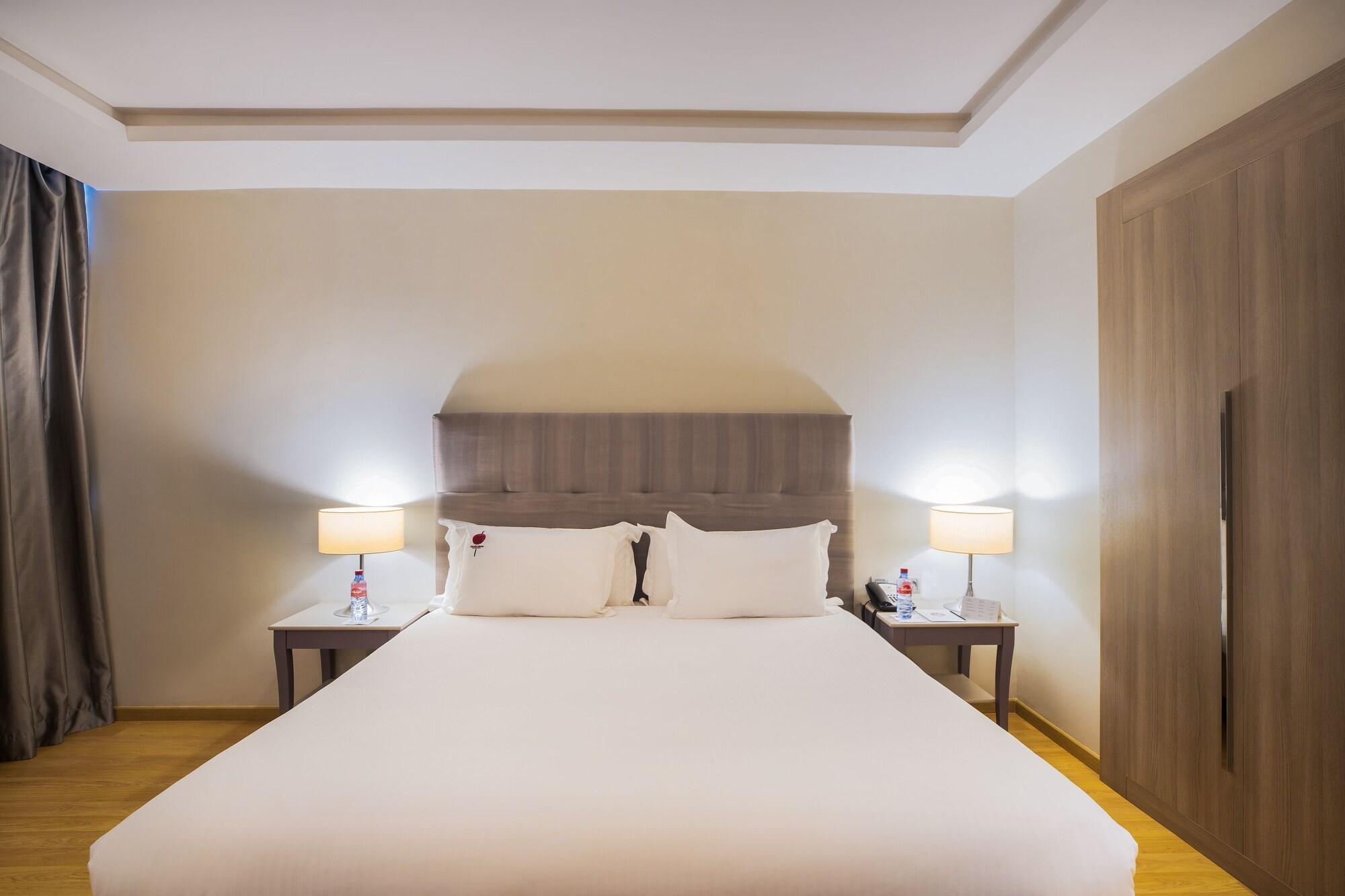 Mogador Marina Hotel Казабланка Екстериор снимка
